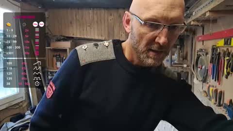 My name is David and if you like public exhibitions you wont be disappointed with me LoL - My favorite vibes is 44  online show from January 7, 9:14 am