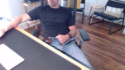 bi_sexy_man online show from June 3, 3:06 pm