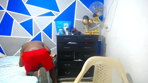 big_black11 online show from December 2, 9:55 am