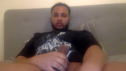 Snapshot of big_daddy333 chatting on March 10, 7:07 pm big_daddy333 online show from March 10, 7:07 pm