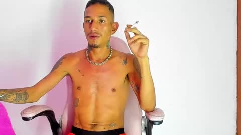 Stiven Leon online show from February 6, 4:42 am