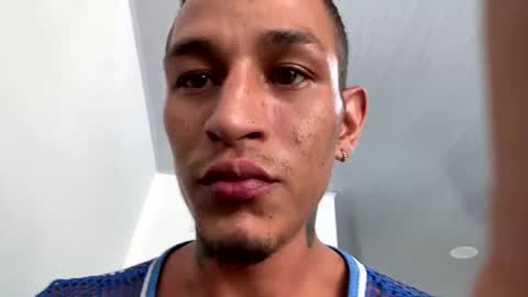 Stiven Leon online show from January 20, 9:01 pm