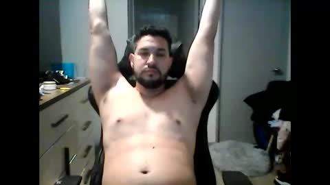 latinBoyHuge online show from December 18, 1:12 pm