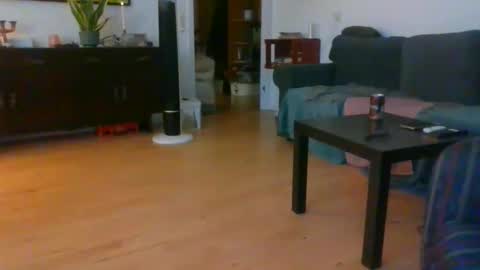 big_lower_ online show from September 27, 6:28 pm