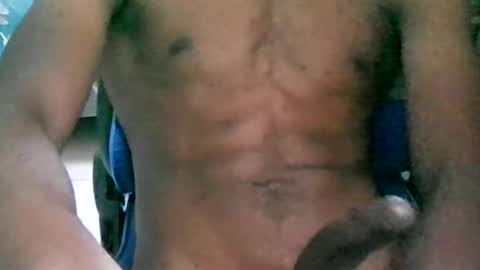 Snapshot of bigblunt507 chatting on October 28, 7:05 pm bigblunt507 online show from October 28, 7:05 pm