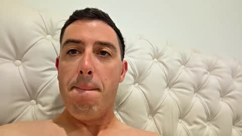 bigboy425974 online show from April 9, 10:21 am