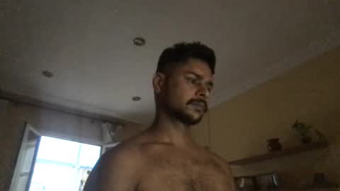 bigbrown_boy online show from September 21, 6:13 am