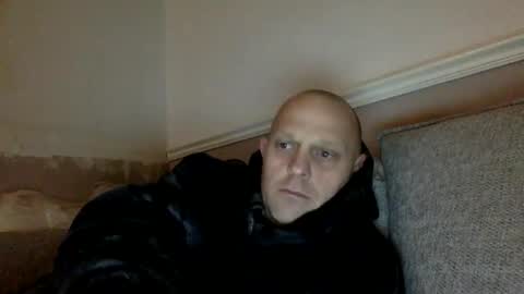 Snapshot of bigbumlover2377 chatting on March 2, 8:25 pm bigbumlover2377 online show from March 2, 8:25 pm