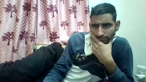 akash online show from January 1, 11:05 am