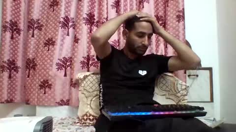 akash online show from January 20, 8:41 am