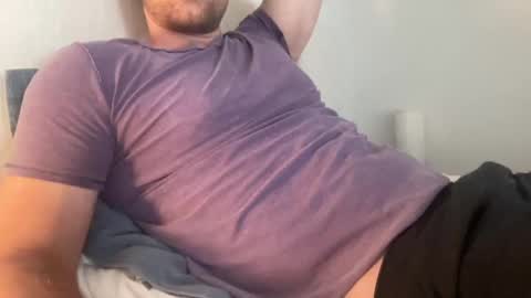 Snapshot of bigcollegecock69690 chatting on September 17, 5:25 pm bigcollegecock69690 online show from September 17, 5:25 pm