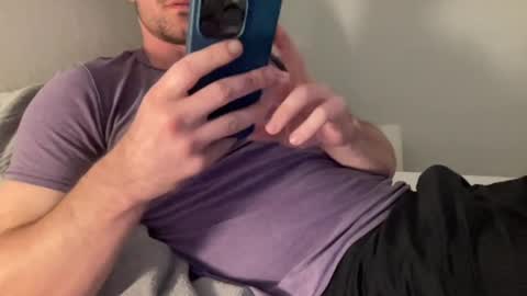 Snapshot of bigcollegecock69690 chatting on January 29, 1:16 am bigcollegecock69690 online show from January 29, 1:16 am