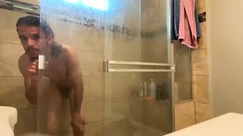 bigdaddynick069 online show from April 15, 9:04 pm