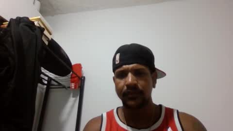 bigdick211292 online show from December 2, 1:30 am