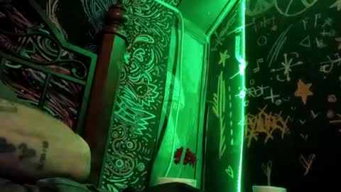 bigdickguy69690 online show from January 10, 4:22 am