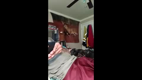 bigdickguy69690 online show from April 9, 4:46 pm