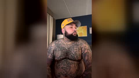 bigdickrican94 online show from February 17, 10:52 pm