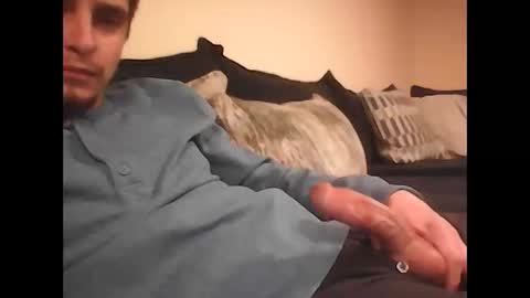 Snapshot of bigfrank347 chatting on February 14, 5:41 am bigfrank347 online show from February 14, 5:41 am