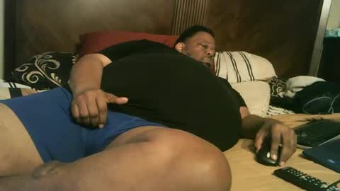 Snapshot of biggyscorpio chatting on January 2, 6:18 am biggyscorpio online show from January 2, 6:18 am