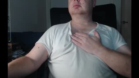 Snapshot of bighorn1981 chatting on October 17, 11:53 pm bighorn1981 online show from October 17, 11:53 pm