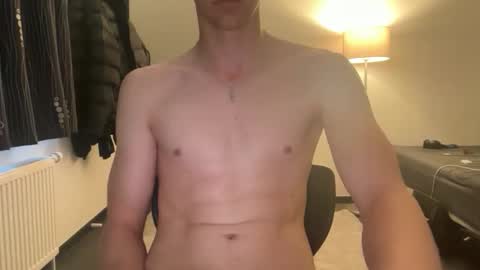 bigleor online show from February 10, 3:06 pm