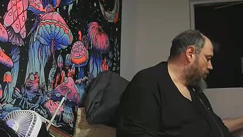 bigman42of0rlife online show from November 30, 6:48 am