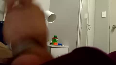 bignoob97 online show from November 20, 3:44 pm