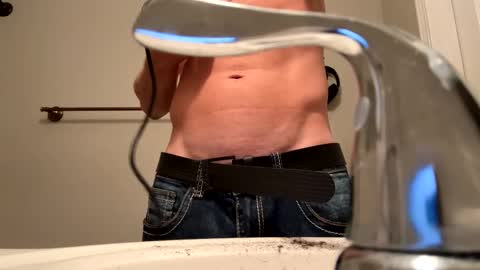 DontLieyoudfuckm3 online show from November 14, 7:21 am