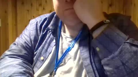 Big Red online show from February 6, 1:49 am