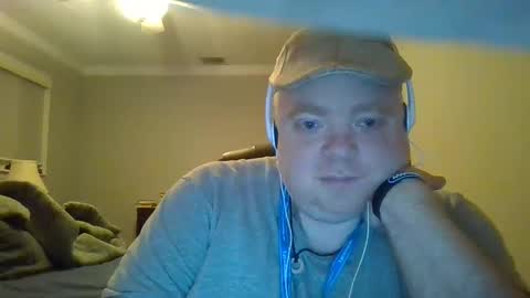 Big Red online show from February 5, 8:43 am