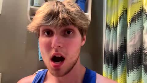 bigskinnyboyshh online show from May 29, 3:16 am