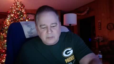 Snapshot of bigthicksatisfying2 chatting on January 8, 10:58 pm bigthicksatisfying2 online show from January 8, 10:58 pm