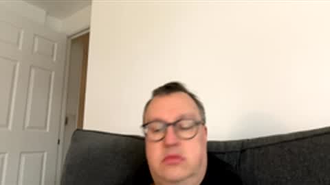 Just call me master online show from February 28, 10:14 am