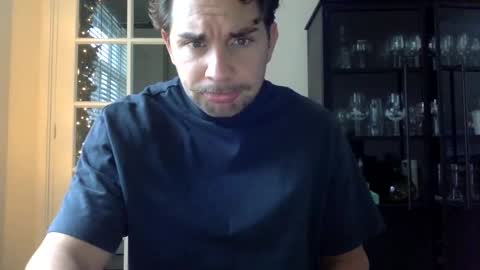 bikdig1 online show from December 15, 9:45 am