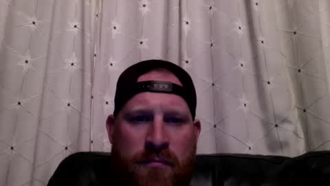 billgrader123 online show from December 3, 11:24 pm