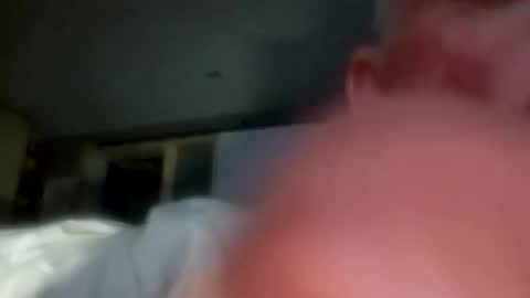 billybottomboi6669 online show from April 5, 9:28 am