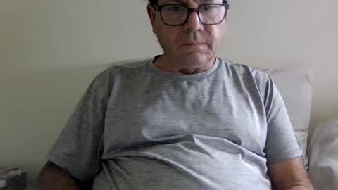 billydubs online show from February 25, 4:52 pm