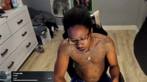 Plant Base Streamers From Pennsylvania online show from October 30, 11:50 pm