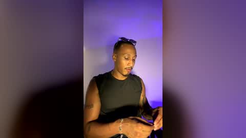 DWAYNE BELL online show from June 19, 1:33 am
