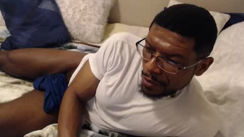 Sabellian Ukukhothama online show from February 4, 6:52 am