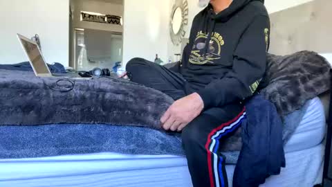 ebony online show from February 7, 10:09 pm