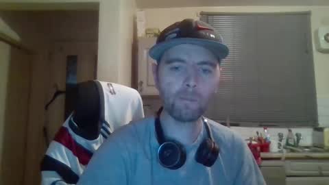 blackvswhite2022 online show from January 24, 3:43 am