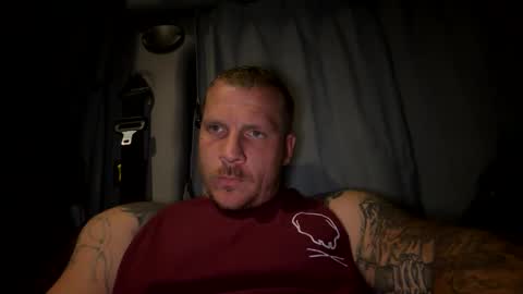 blahblah53402 online show from April 14, 6:13 am