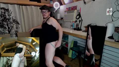 Blake Jonson online show from April 16, 4:12 am