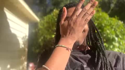 Black Clover online show from January 1, 5:33 pm