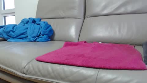 bleckbery00 online show from February 22, 7:21 am