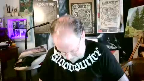 blindsurfer780299 online show from March 13, 11:51 am