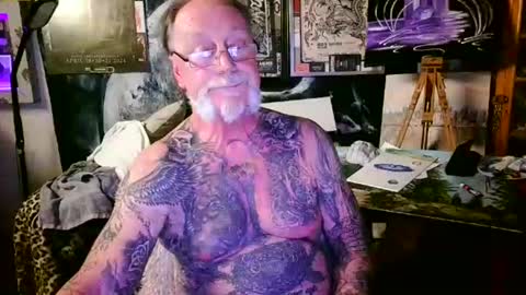 blindsurfer780299 online show from June 30, 10:22 pm