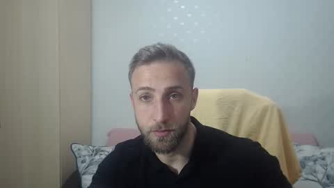 Mr Blond online show from April 5, 9:11 pm