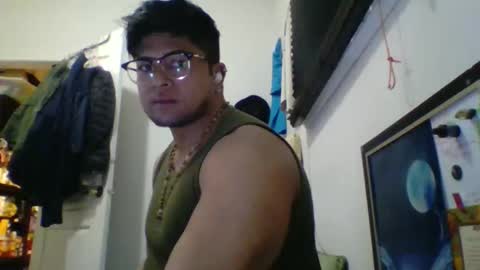 bluevegeta143 online show from February 27, 11:44 am